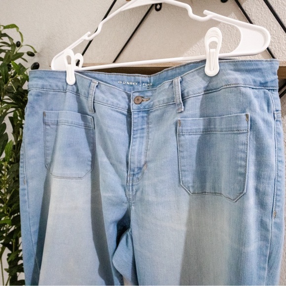 Light Blue Women's Old Navy Flair Size 18 Jeans - Picture 5 of 7